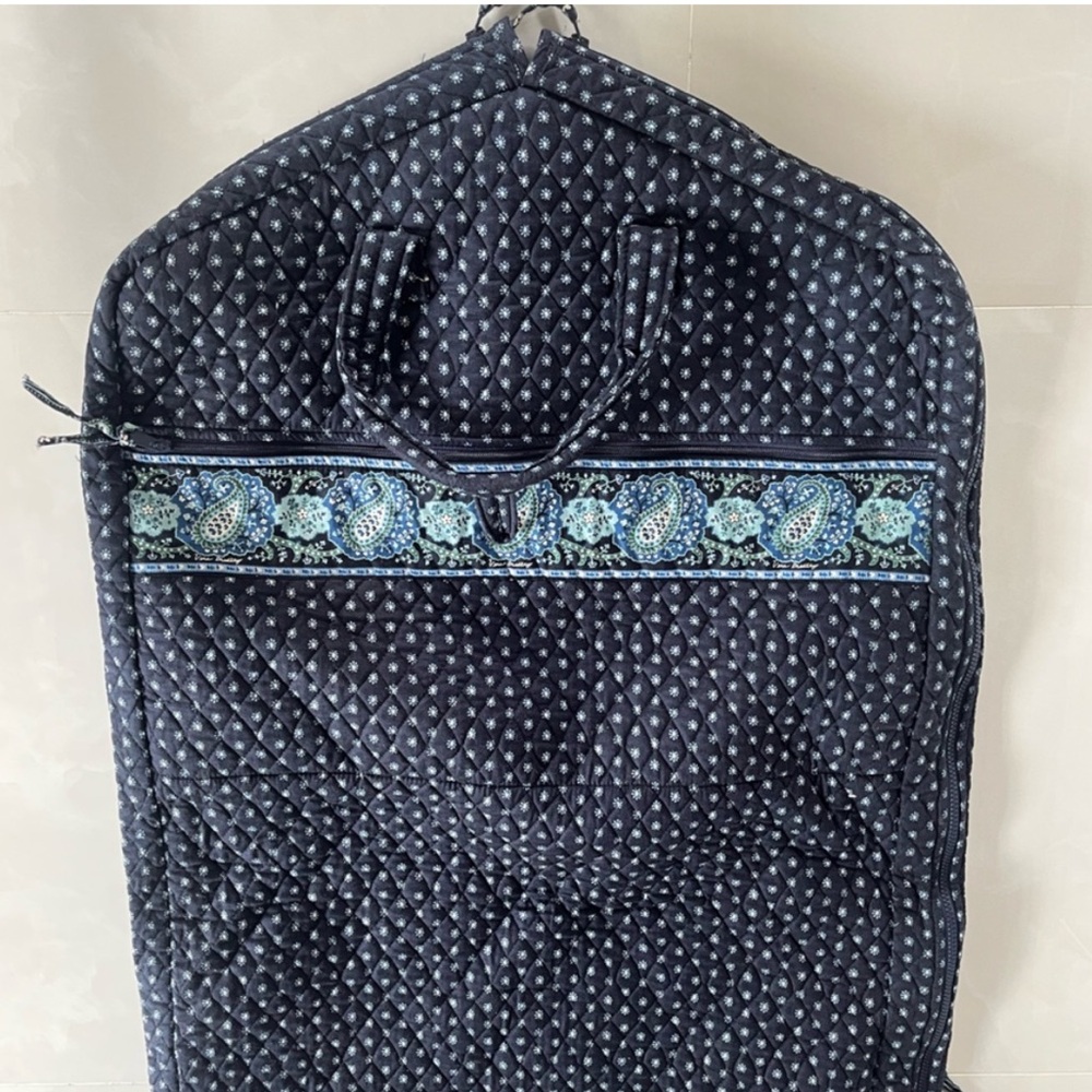 MAKE AN OFFER - VERA BRADLEY VINTAGE Quilted 100% Cotton Garment Bag
